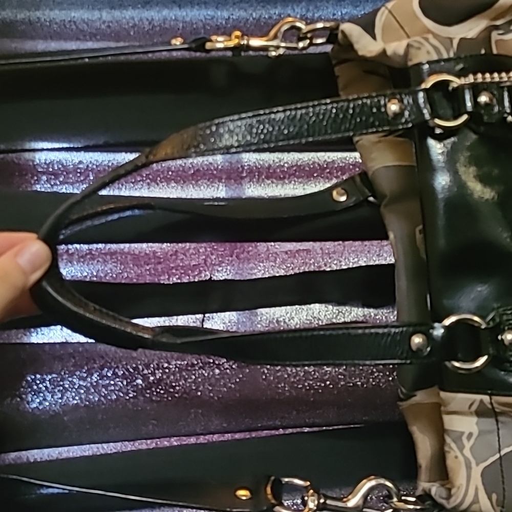 Coach Purse - Picture 4 of 13